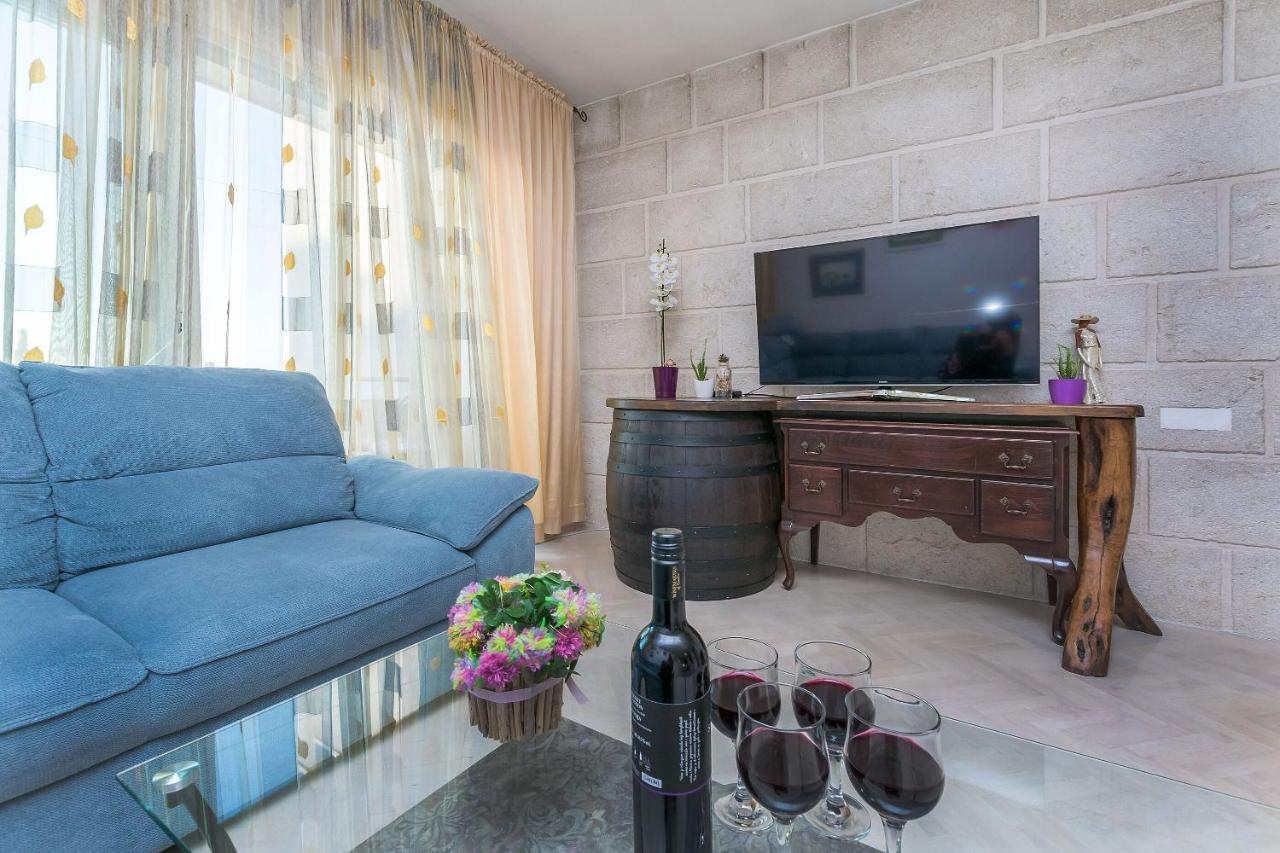 Apartments Miljenko Makarska Exterior photo